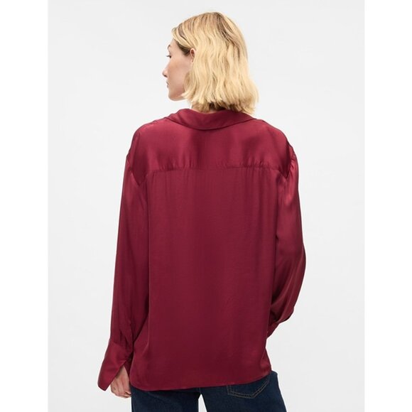 GAP Relaxed Satin Shirt in Red Delicious, Size L - Picture 9 of 11